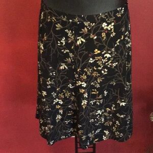 FIRST ISSUE LIZ CLAIBORNE FLORAL SKIRT SIZE 18